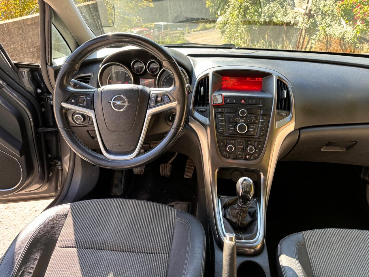 Opel Astra 1.7 CDTI 125CV Sports Tourer Cosmo
