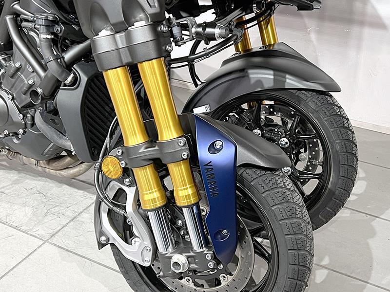 Yamaha Niken GT