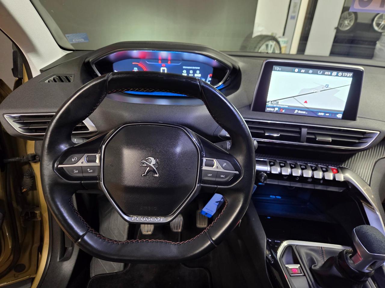 Peugeot 3008 1.6 bluehdi Active s&s 120cv