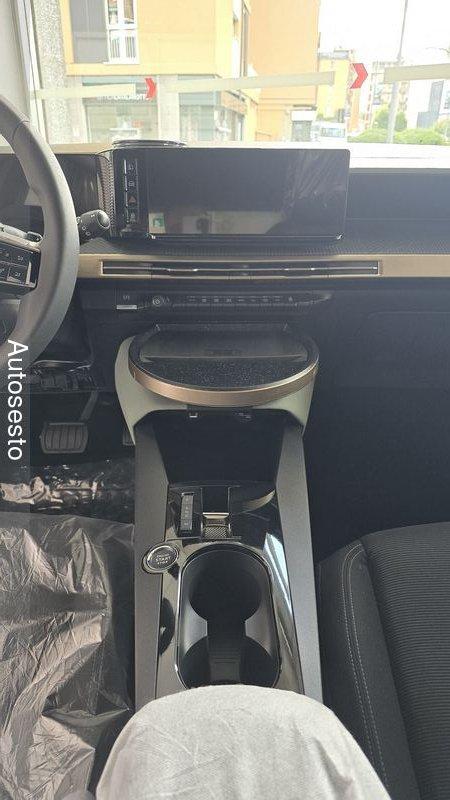 Lancia Ypsilon Hybrid e-DCT