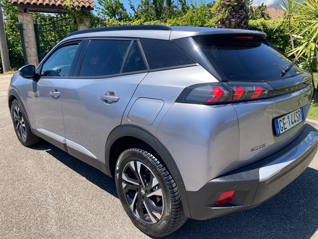 Peugeot 2008 BlueHDi 110 S&S Allure Pack-2021