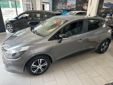 Renault Clio Sporter 1.2 75CV Live