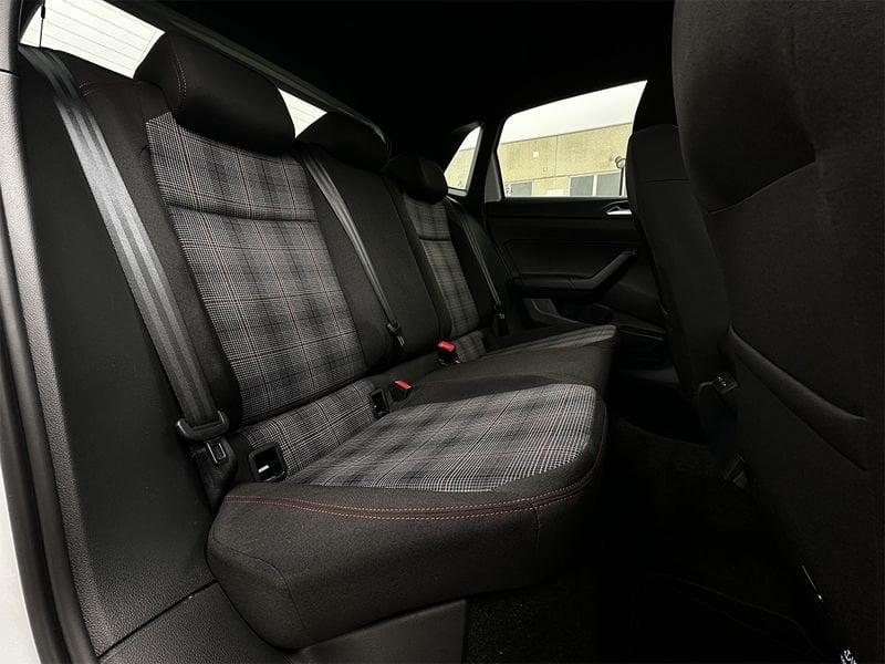 Volkswagen Polo Polo 2.0 tsi GTI dsg