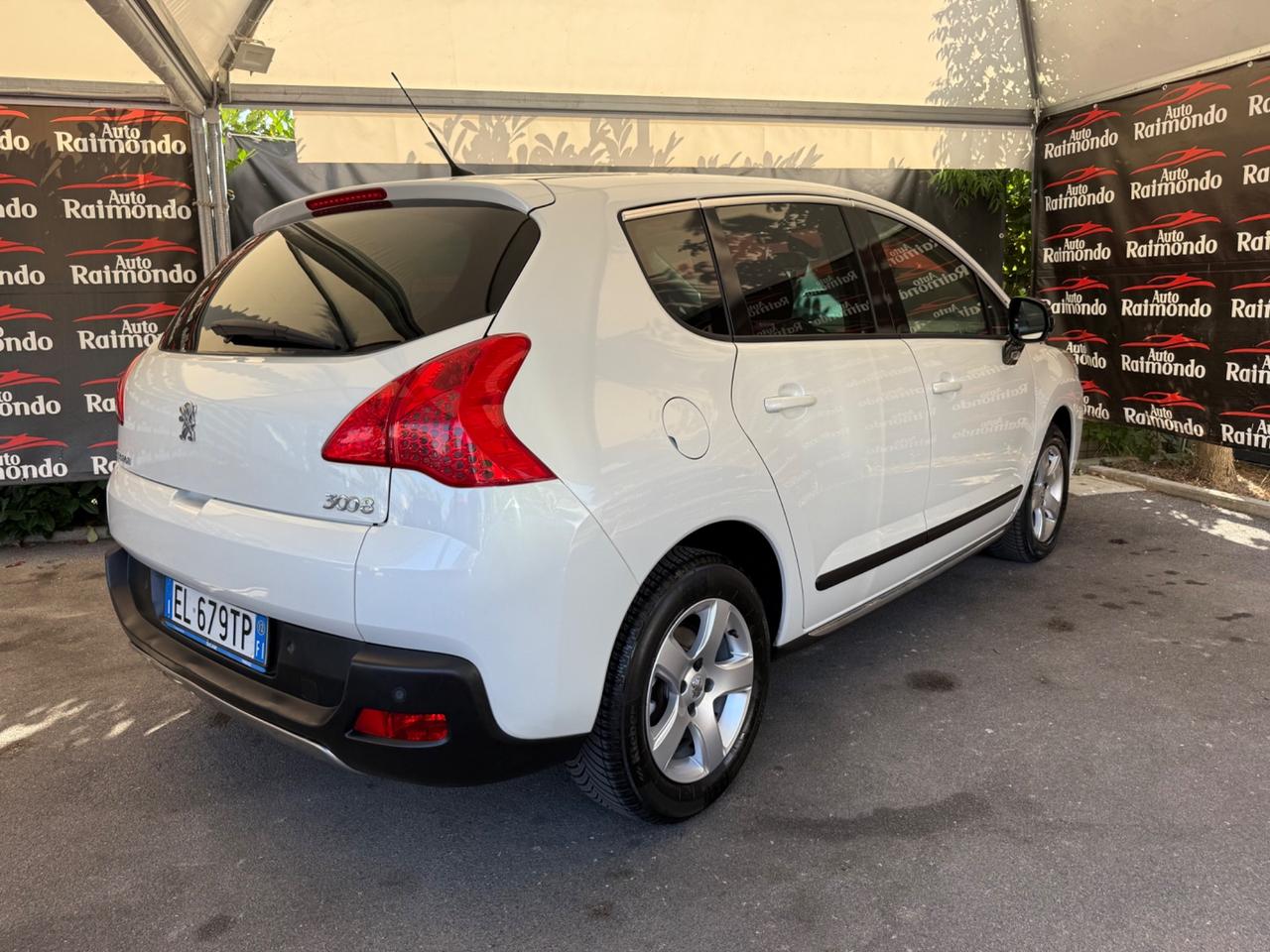 Peugeot 3008 2.0 HDi 150CV Allure