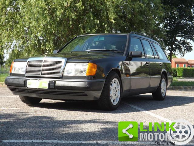 MERCEDES-BENZ 250 TD Turbo in discrete condizioni di carrozzeria