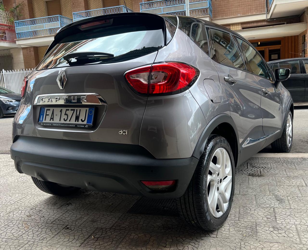 RENAULT CAPTUR 1.5 DCI NAVI CAMERA BI COLOR