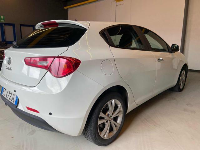 ALFA ROMEO Giulietta 1.6 JTDm-2 105 CV Distinctive*OK GUIDA NEO P*