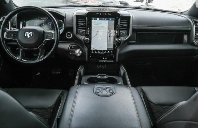 DODGE RAM 5.7 V8 Crew Cab Sport Autocarro N1
