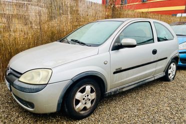 Opel Corsa 1.2i 16V cat 3 porte Elegance