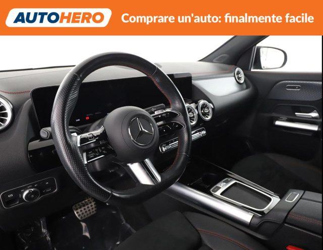 MERCEDES-BENZ EQA 250+ AMG Line Premium