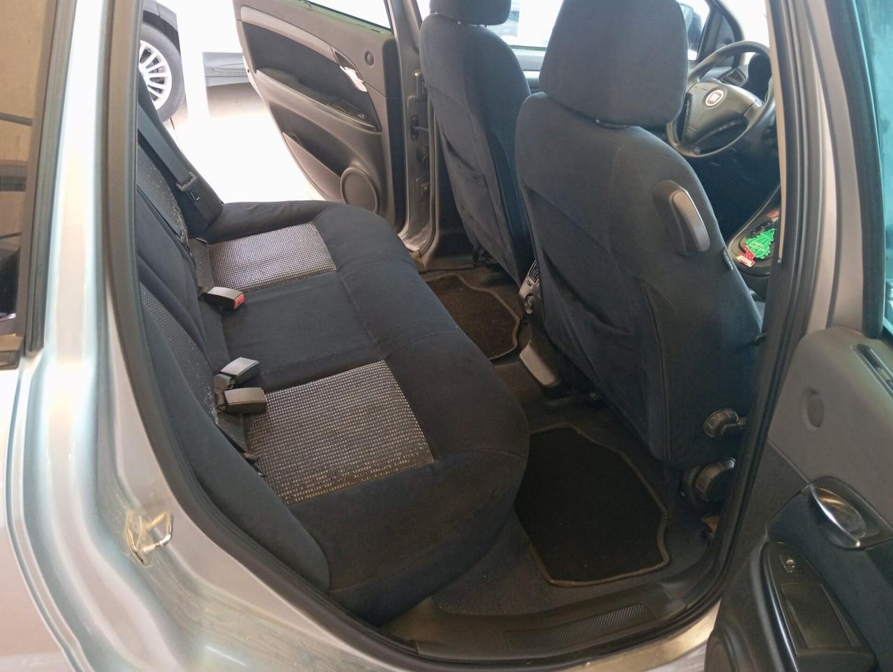 Fiat Croma 1.9 Multijet Dynamic