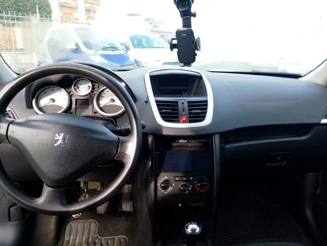 PEUGEOT 207 1.4 HDi 70CV 5p. XT