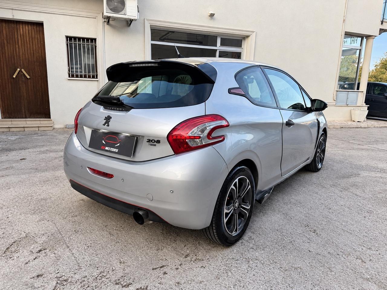 Peugeot 208 1.4 e-HDi 68 CV - CAMBIO AUTOMATICO