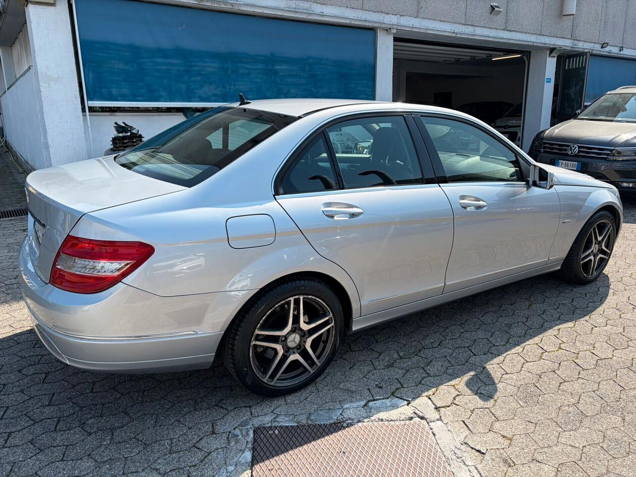 Mercedes-benz C 200 BlueEFFICIENCY Avantgarde