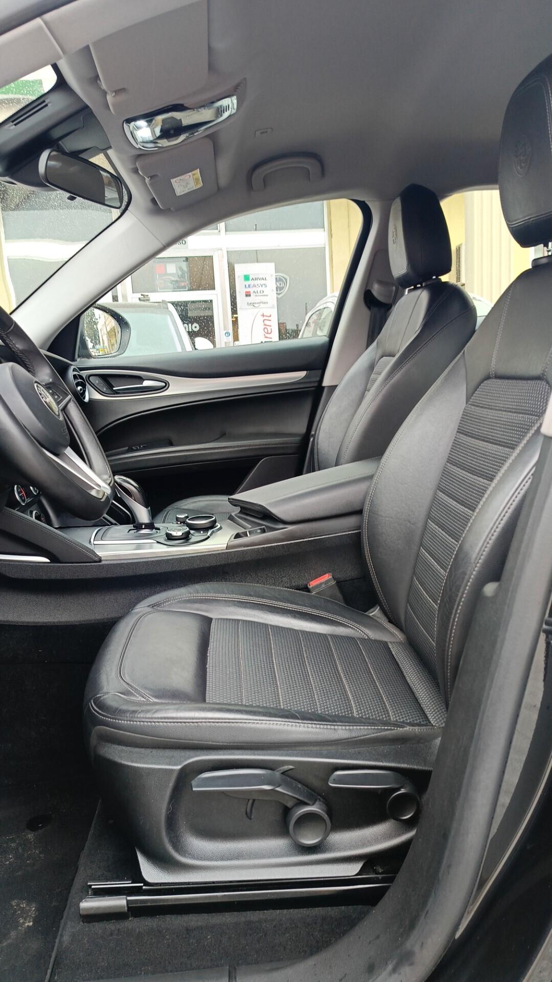 Alfa Romeo Stelvio 2.2 Turbodiesel 180 CV AT8 RWD Super