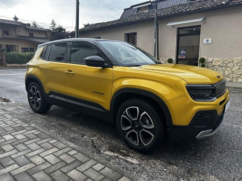 Jeep Avenger 1.2 Turbo Summit