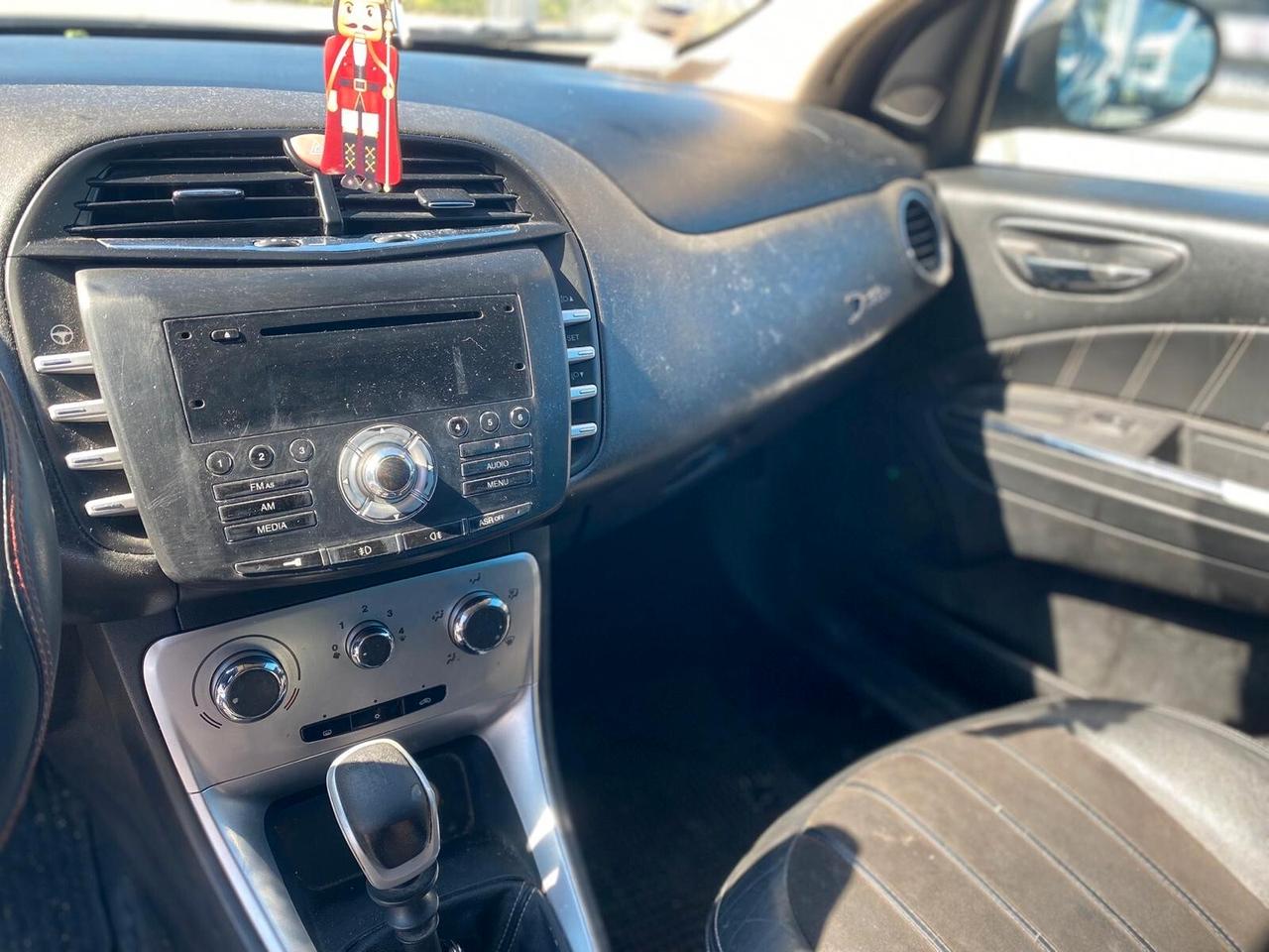 Lancia Delta 1.6 MJT DPF Platino (CARROZZERIA E MECCANICA DA RIVEDERE,AUTO MARCIANTE )