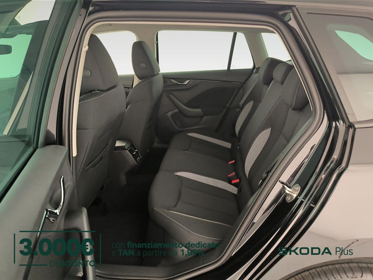 Skoda Kamiq 1.0 tsi black dots 115cv