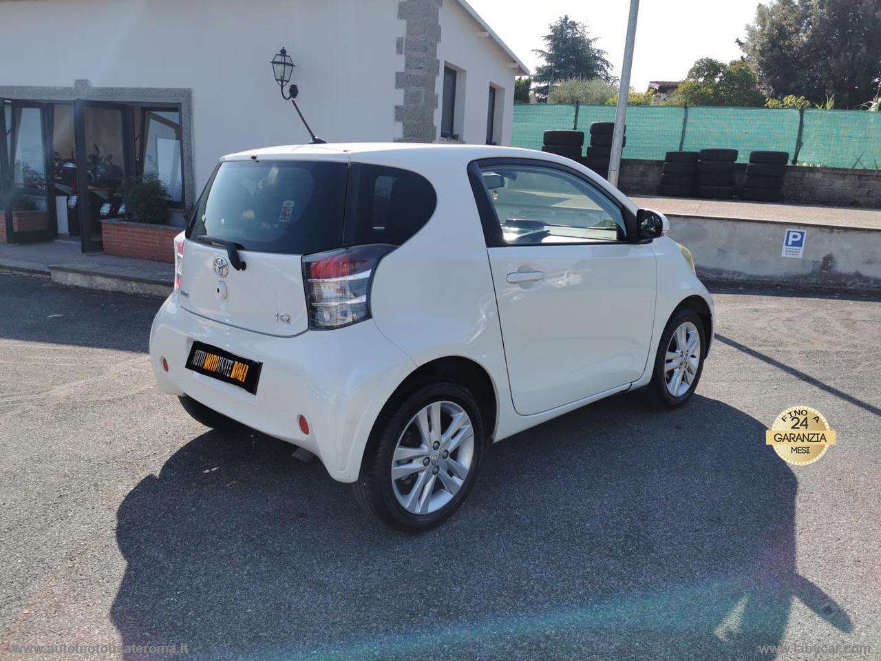 TOYOTA iQ 1.3 CVT Style RATE AUTO MOTO SCOOTER