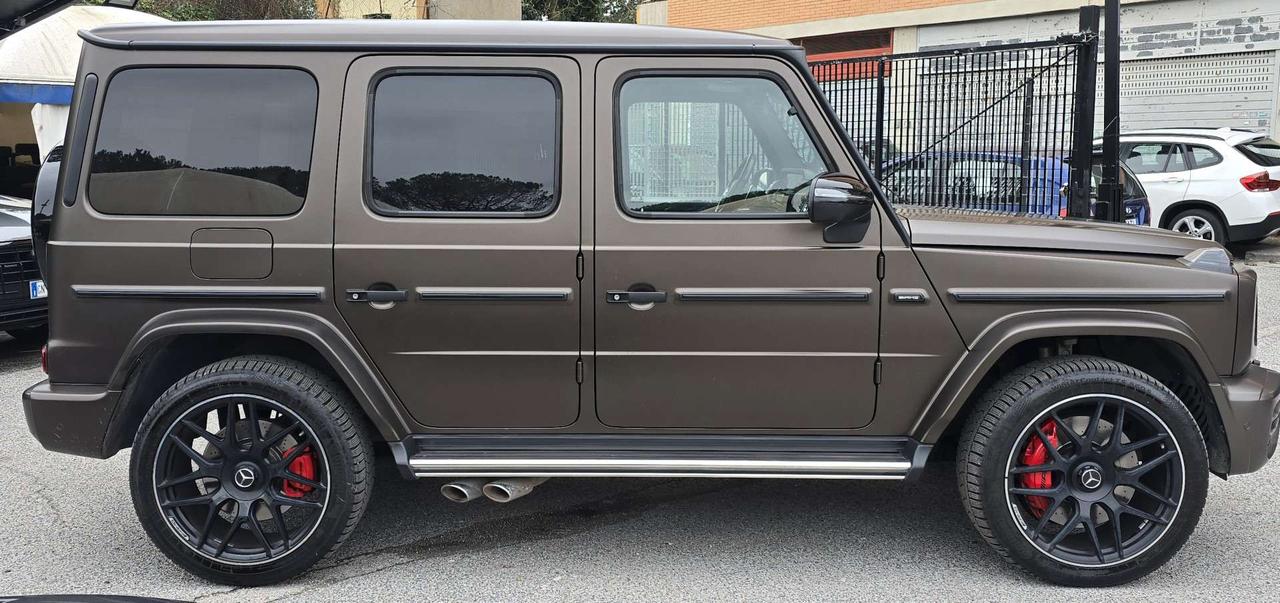 Mercedes-Benz G 63 AMG Stronger Than Time Edition 585cv auto
