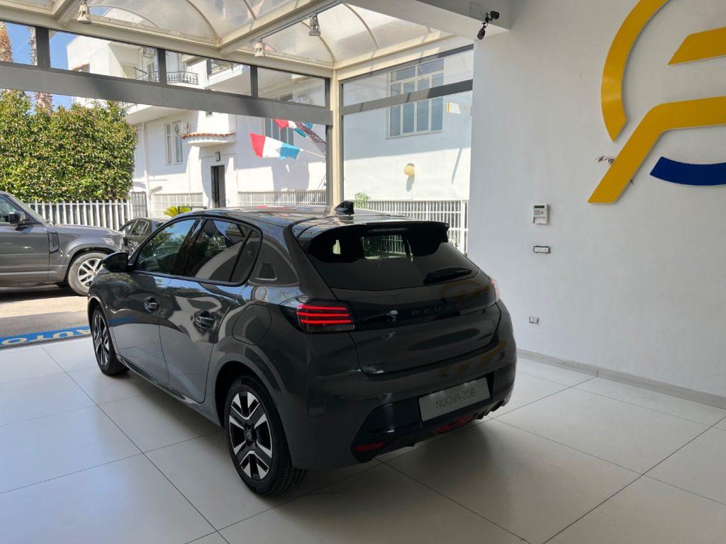 Peugeot 208 Allure Hybrid 110 e-DCS6 auto tua da €230,00 ant.0