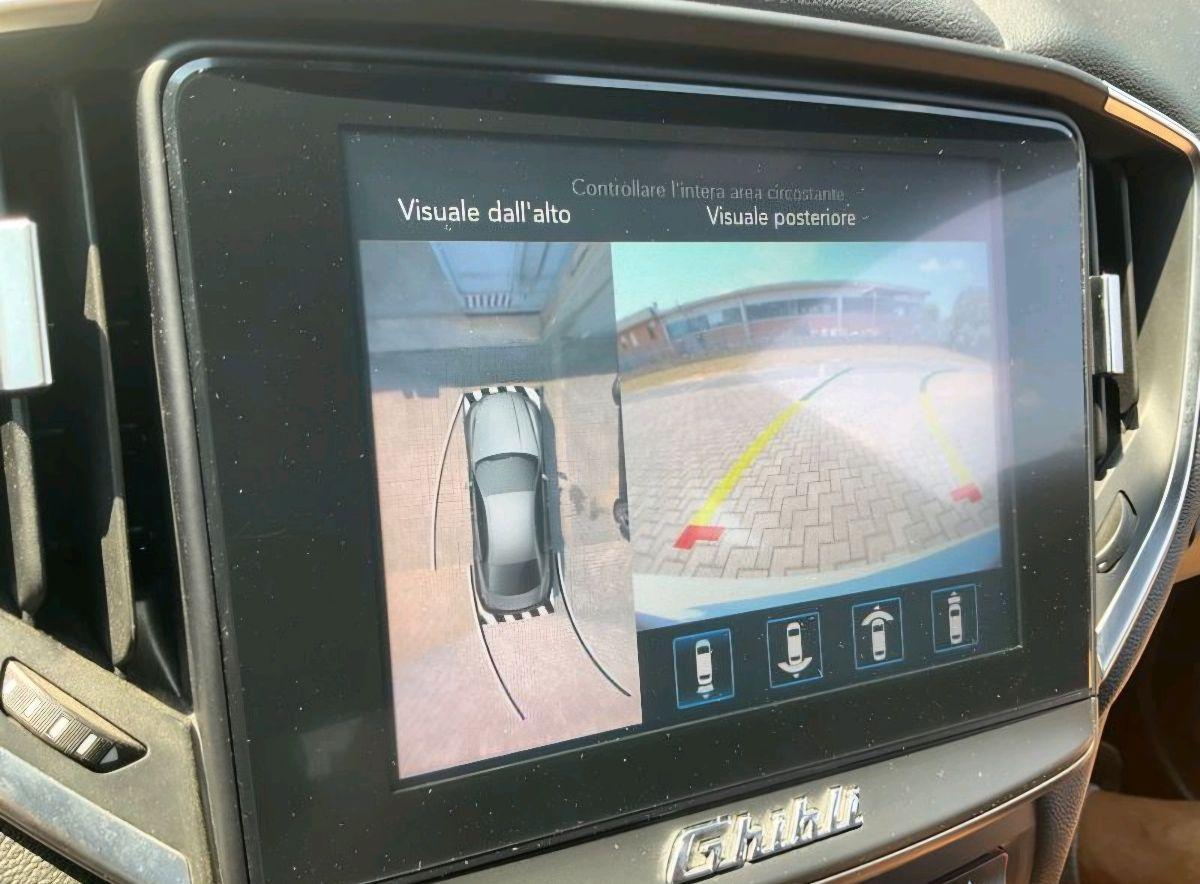 MASERATI - Ghibli 3.0 V6 ds Granlusso 275cv auto my19 IVA COMPRESA