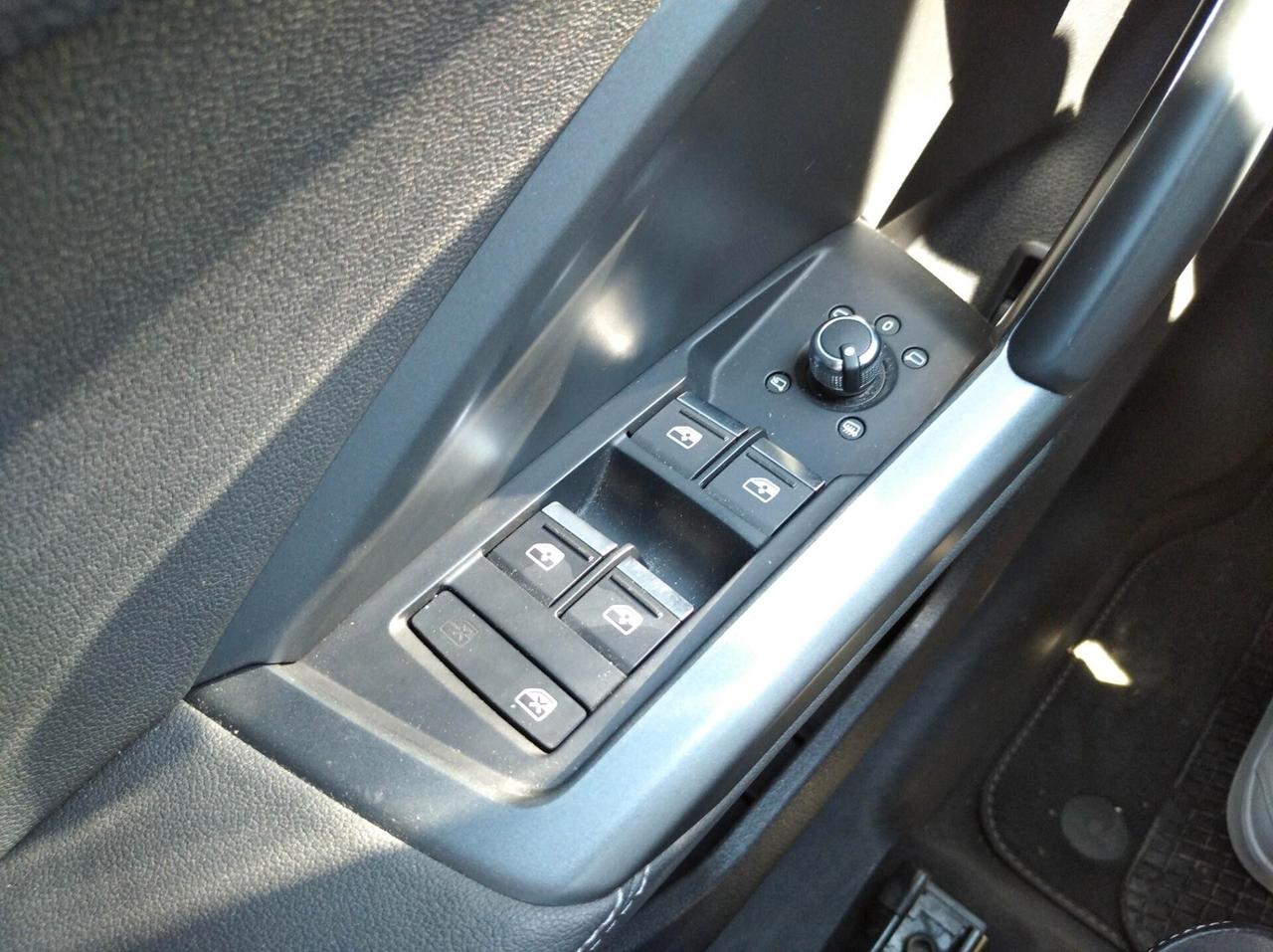Q3 230cv quattro S-tronic S-line *Motore nuovo*