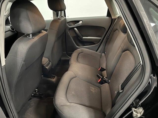 Audi A1 -1.6 tdi-Attraction-90cv-DIESEL-EURO5B-NEOPATENTATI