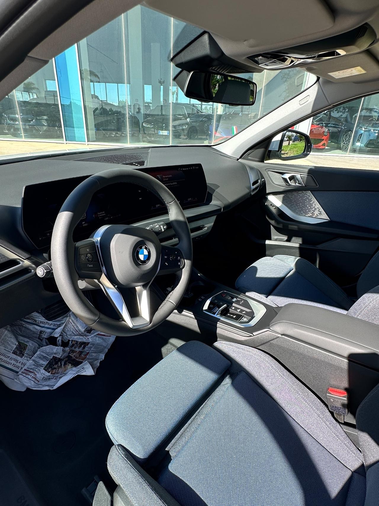 BMW 118 d MSport Design possibilità noleggio no scoring