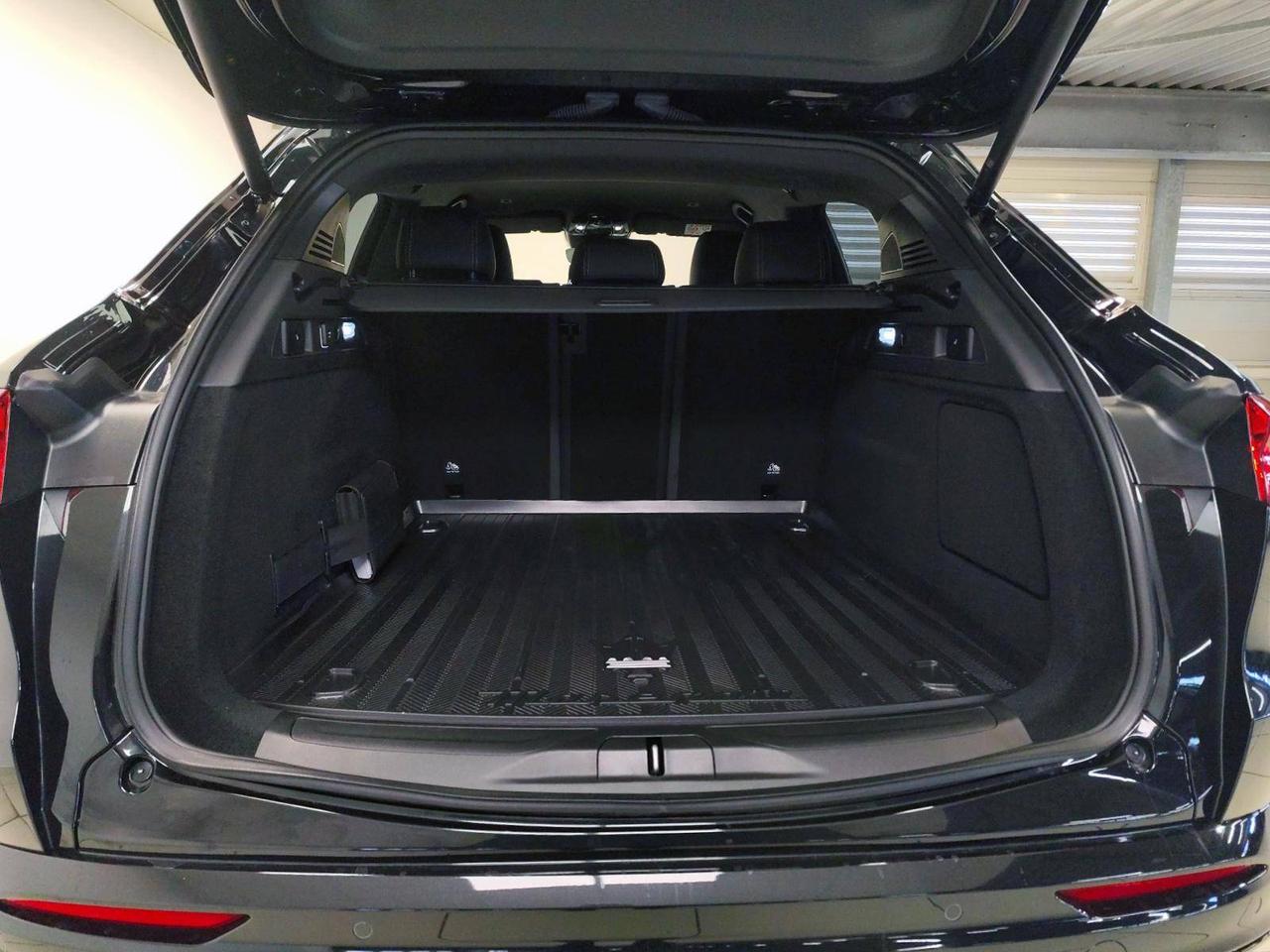 Maserati Grecale Modena 330cv