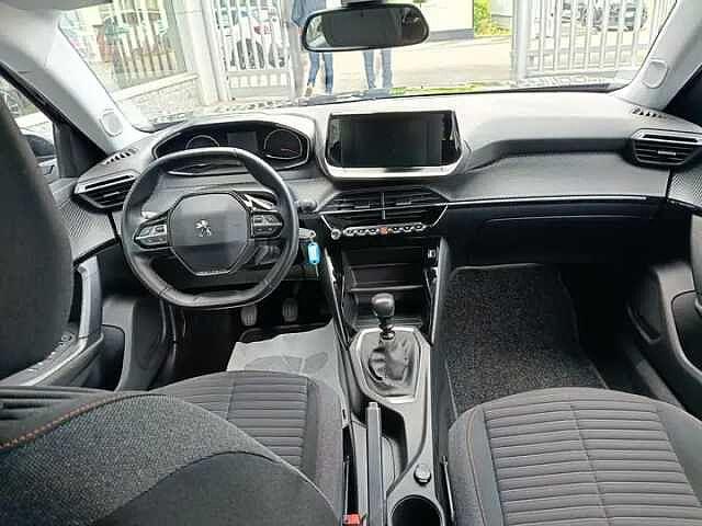 Peugeot 2008 1.2 PureTech 130cv ACTIVE PACK Usato Garantito