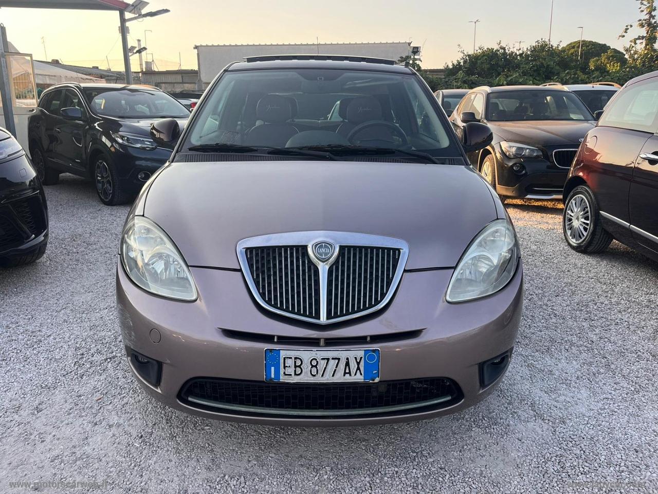 LANCIA Ypsilon 1.3 MJT 75 CV Platino