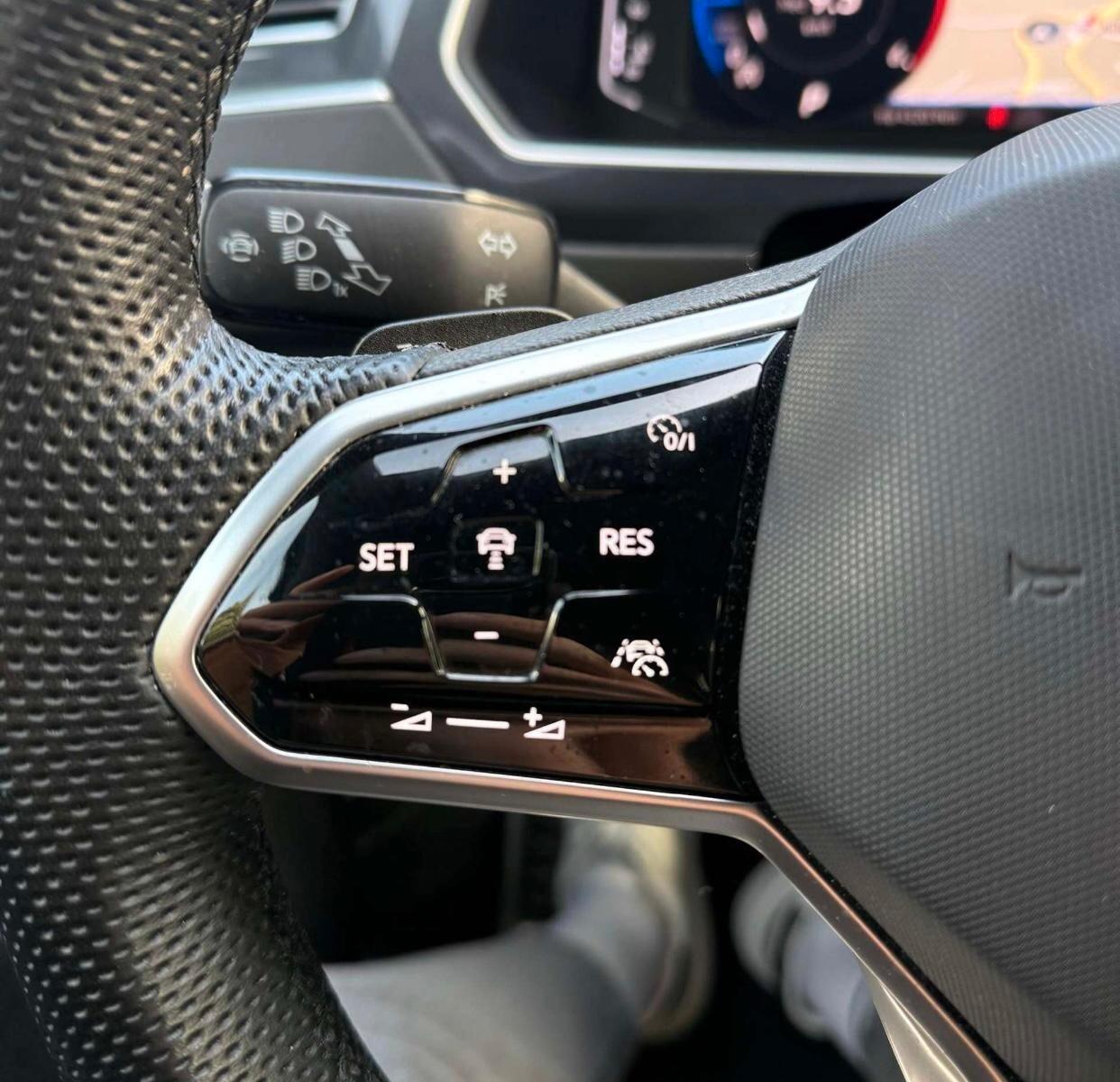 Volkswagen Tiguan 2.0 TDI 150 CV SCR DSG R-Line