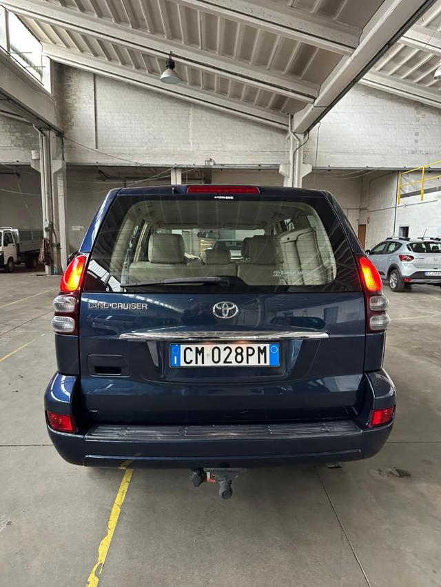 TOYOTA Land Cruiser 3.0 D-4D 16V cat 5 porte Sol 7 posti