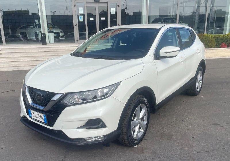 Nissan Qashqai 1.6 dCi 2WD C.AUTOMATICO 1°PROP-GARANZIA-KM CERTIF