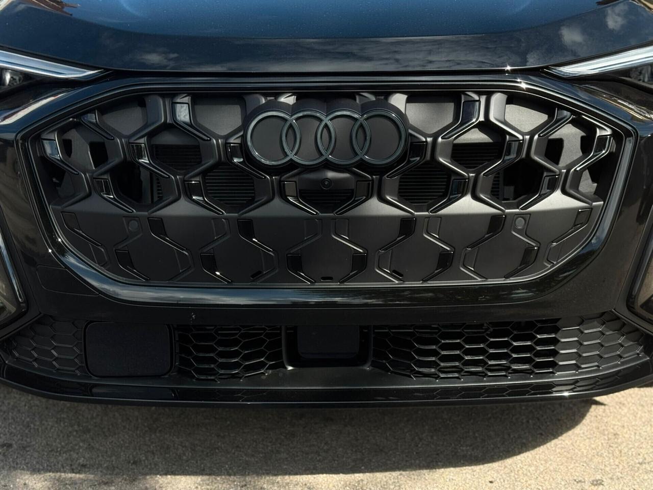 Audi Q5 SPB 40 TDI 204 CV quattro S tronic Identity Black