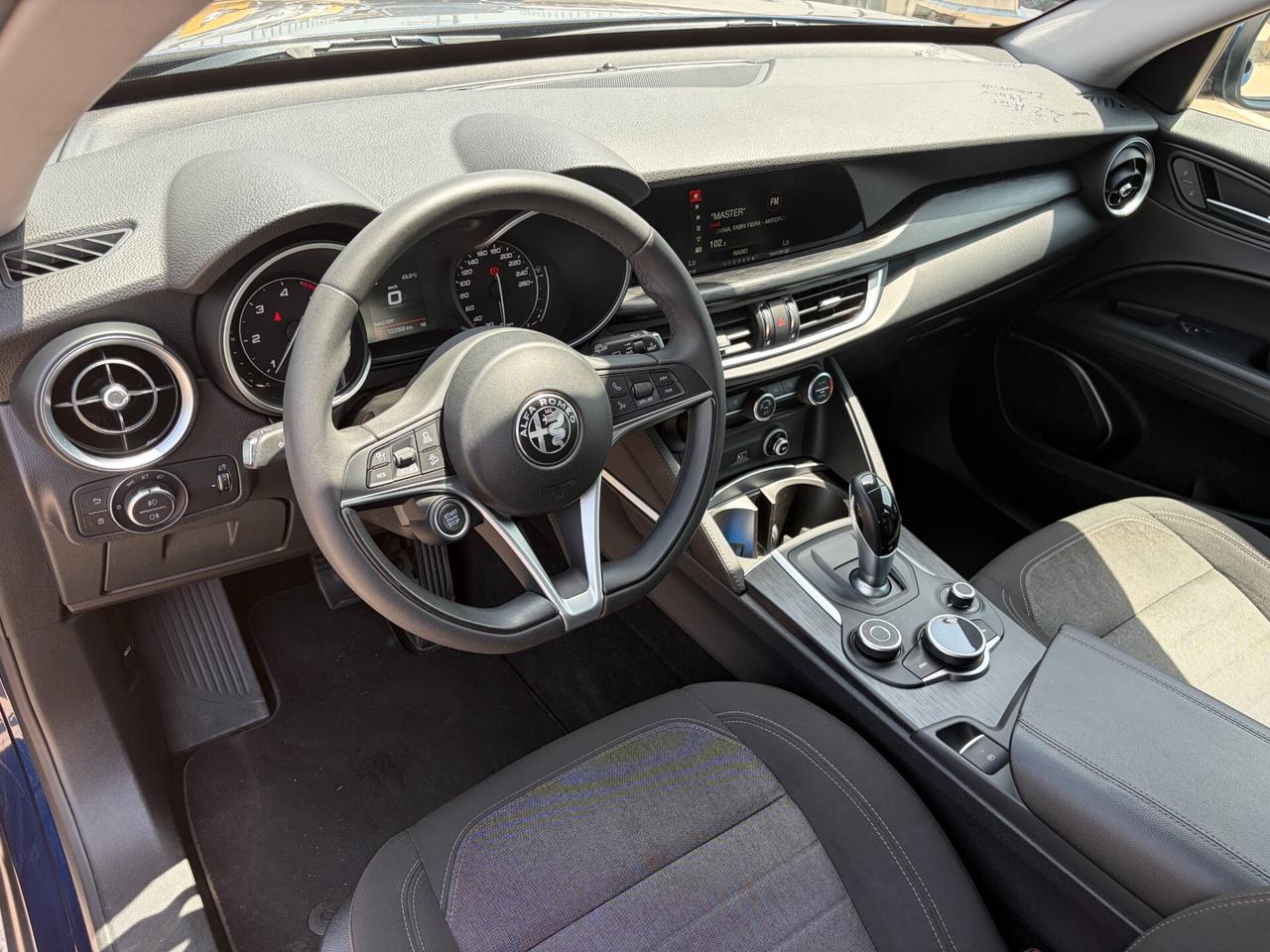 Alfa Romeo Stelvio 2.2 Turbodiesel 190 CV AT8 RWD Business