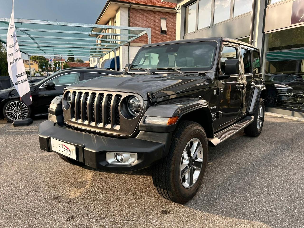 Jeep Wrangler Unlimited 2.0 turbo Sahara 1941 by Mopar auto