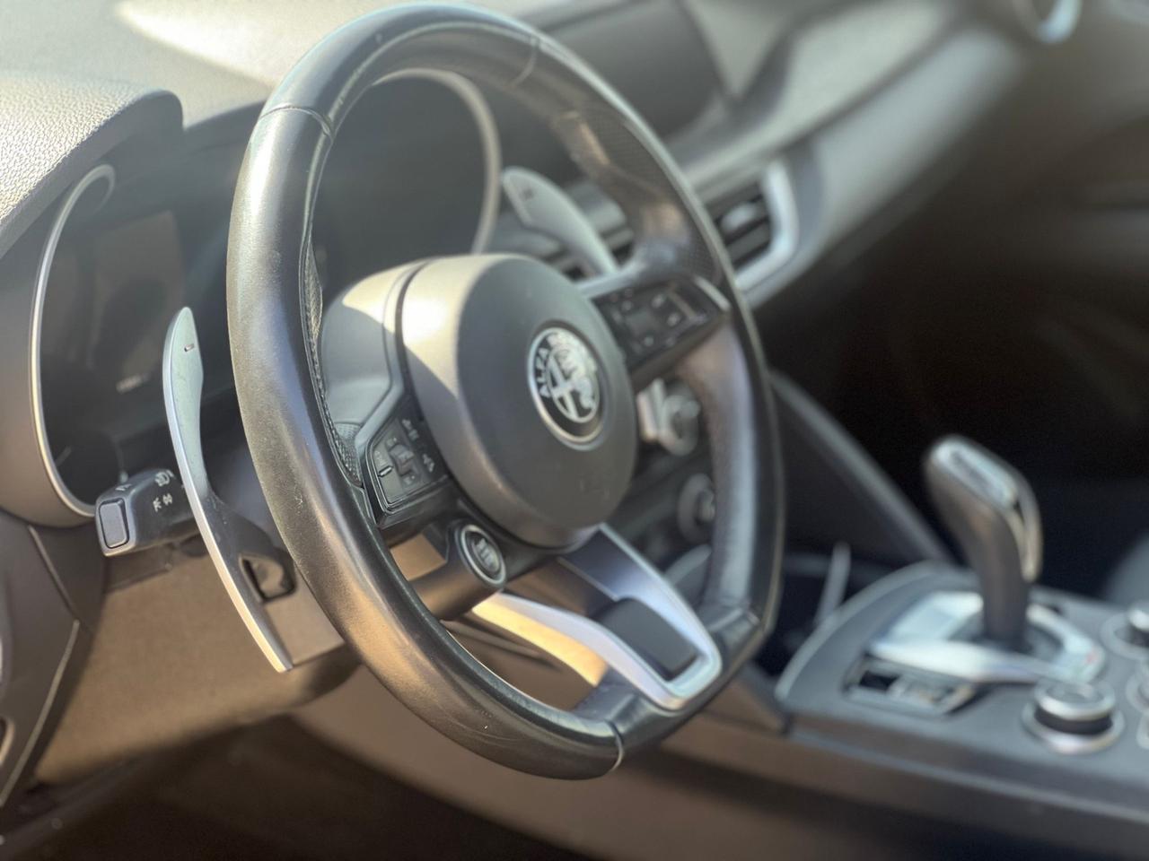 Alfa Romeo Stelvio 2.2 Turbodiesel 210 CV AT8 Q4 Super