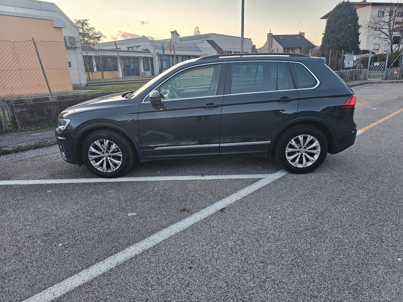 Volkswagen Tiguan 1.6 TDI SCR Business BlueMotion Technology