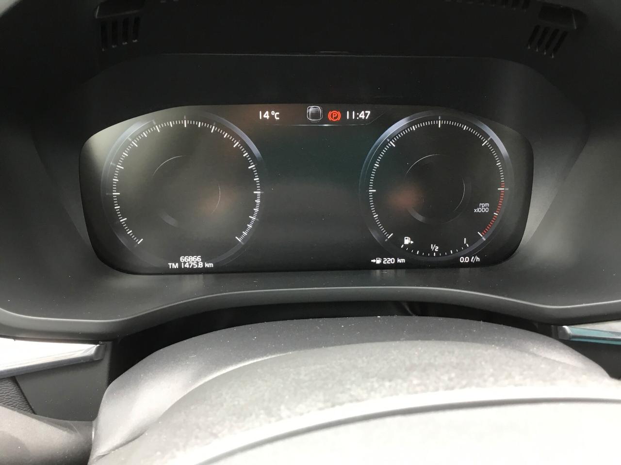 Volvo XC 60 B4 (d) AWD Geartronic Momentum Pro
