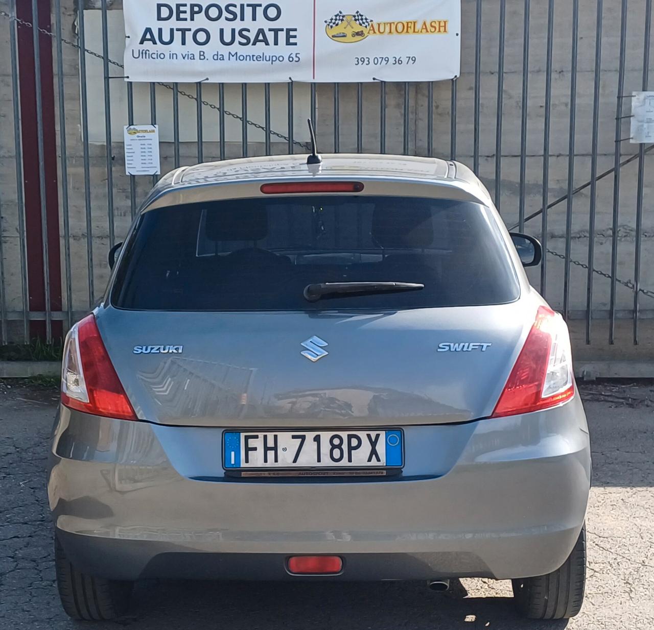 Suzuki Swift 1.2 VVT 5 porte B-Cool A/T