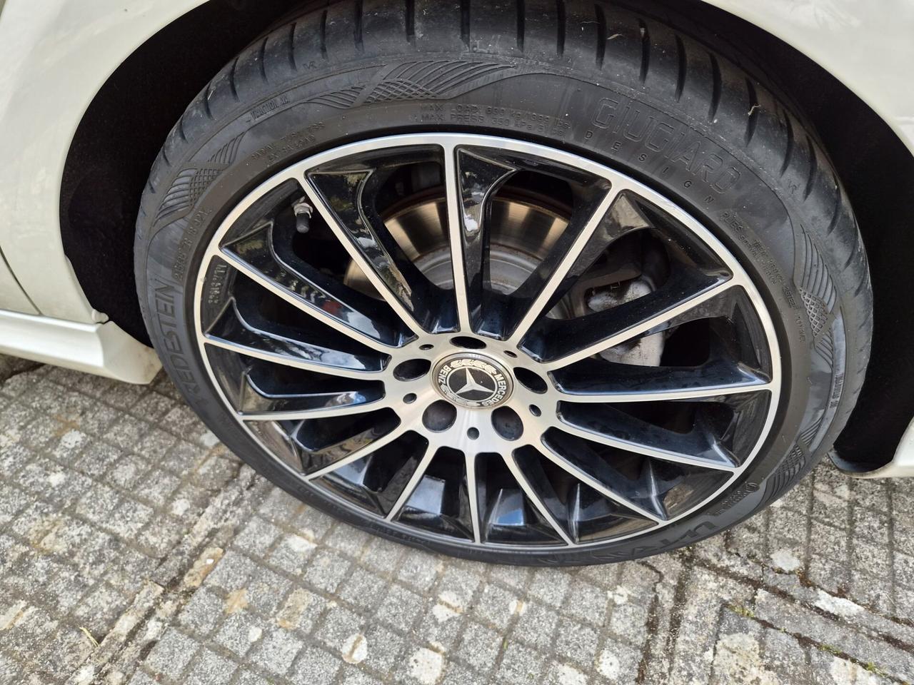 Mercedes-benz CLA 200 CDI Premium MANUALE