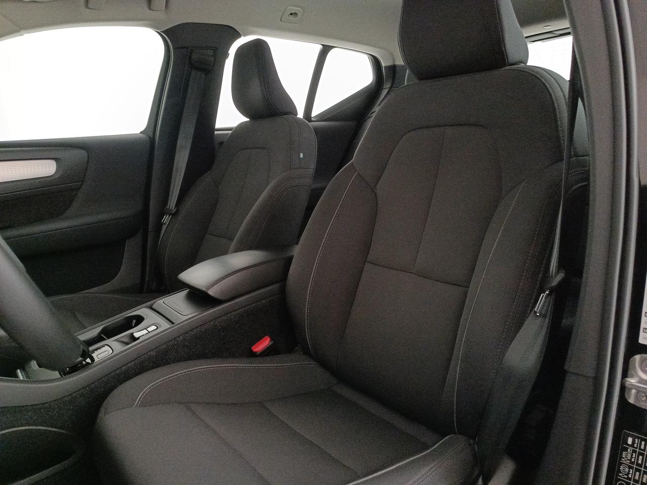 VOLVO XC40 1.5 t2 Momentum Core auto my21