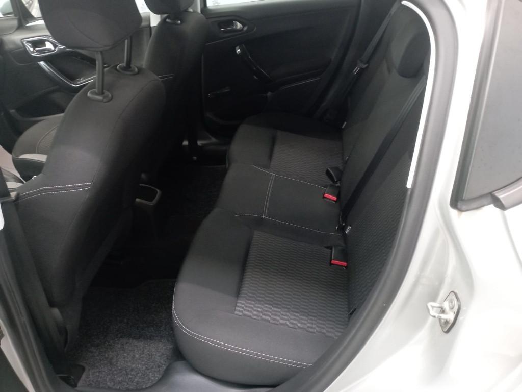 PEUGEOT 208 I 2015 - 208 1.2 puretech Active s&s 82cv 5p neopatentati