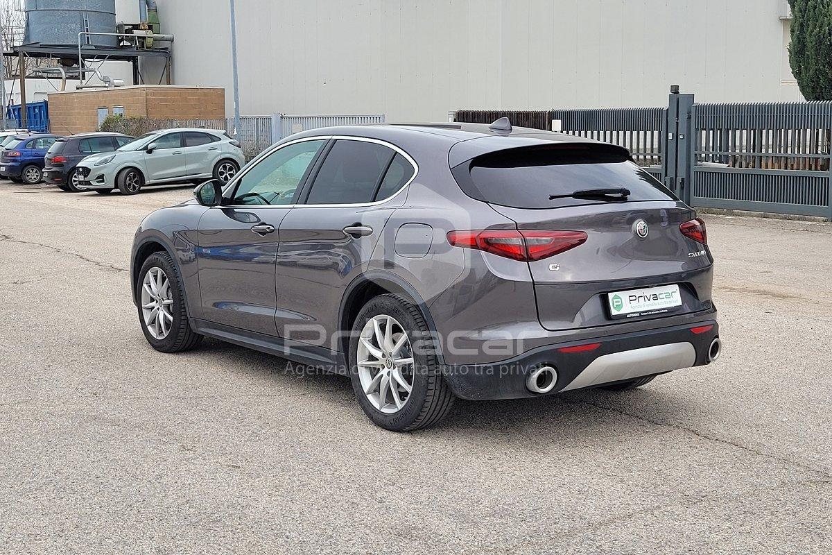 ALFA ROMEO Stelvio 2.0 Turbo 200 CV AT8 Q4 Executive
