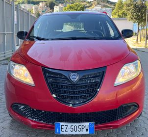 Lancia Ypsilon 1.2 69 CV 5 porte km 35.000 - euro6