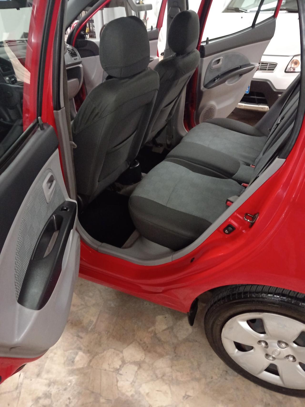 Kia Picanto 1.1 12V Spicy