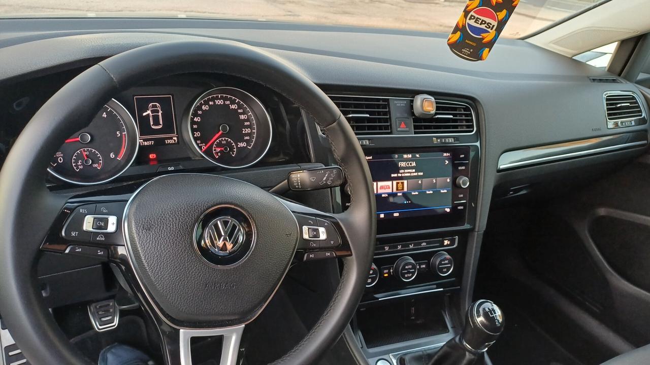 Volkswagen Golf Variant 1.6 TDI DPF Highline 2013