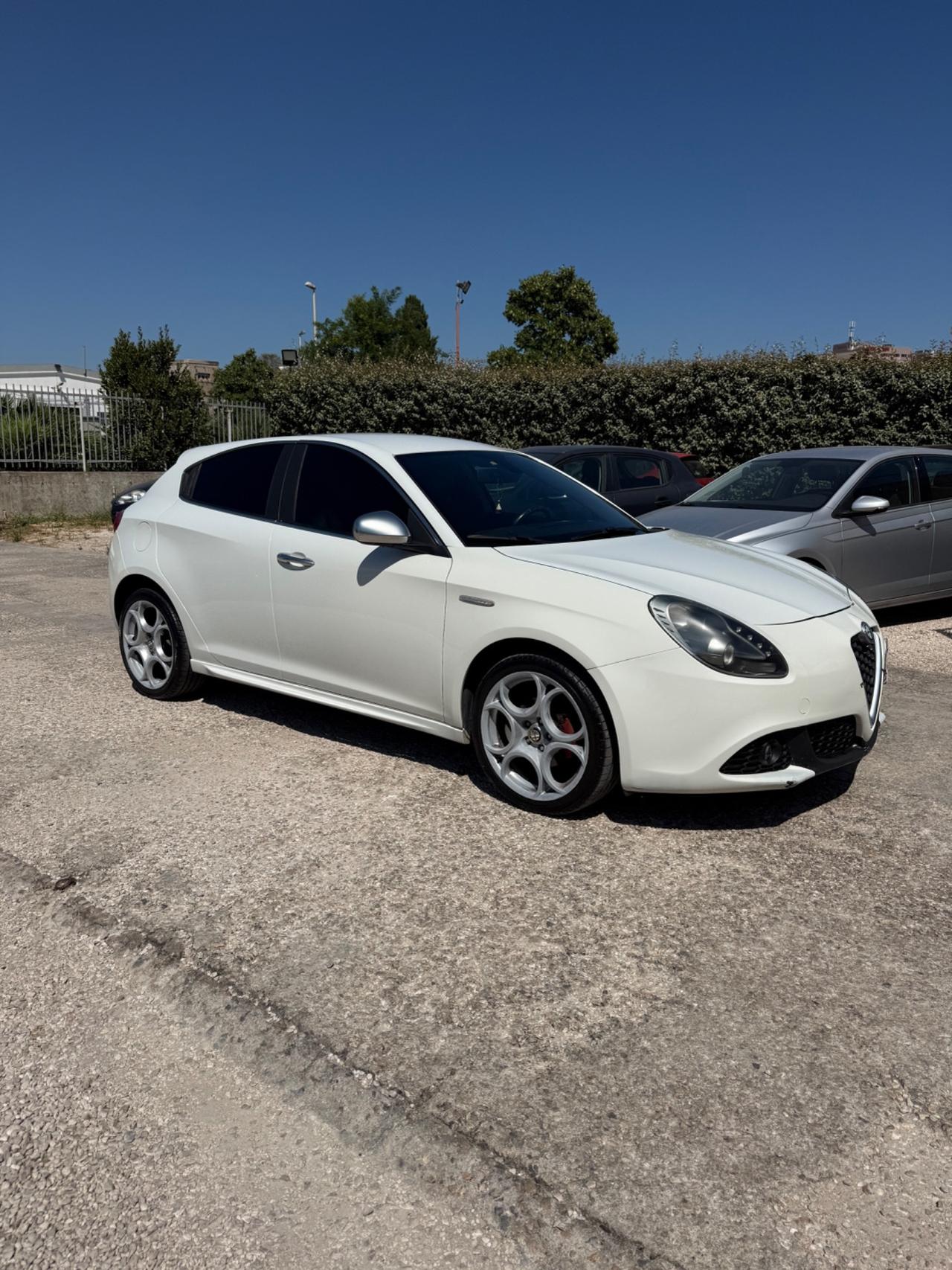 Alfa Romeo Giulietta 1.6 JTDm-2 105 CV Distinctive